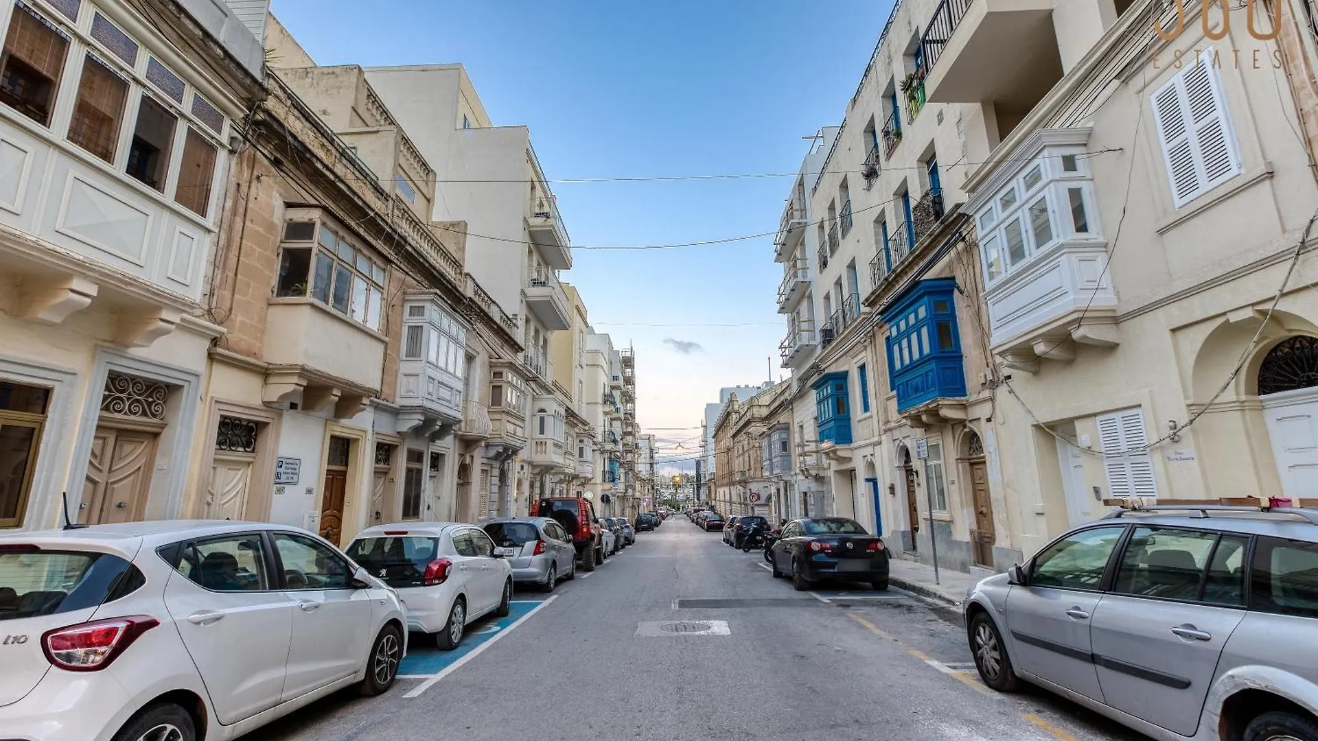 Tastefully Designed 3Br Home In Gzira With Wifi By 360 Estates Apartment