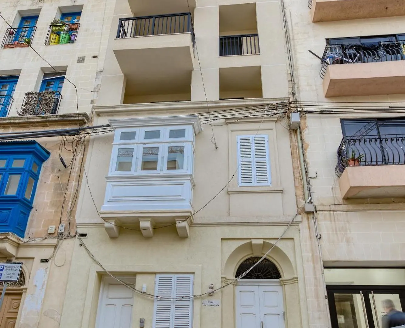 Appartement Tastefully Designed 3Br Home In Gzira With Wifi By 360 Estates